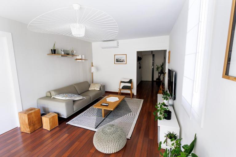 Grand appartement T2, lumineux, au calme, au pied des Calanques, proche Mer - Chambres d'hôtes Marseille