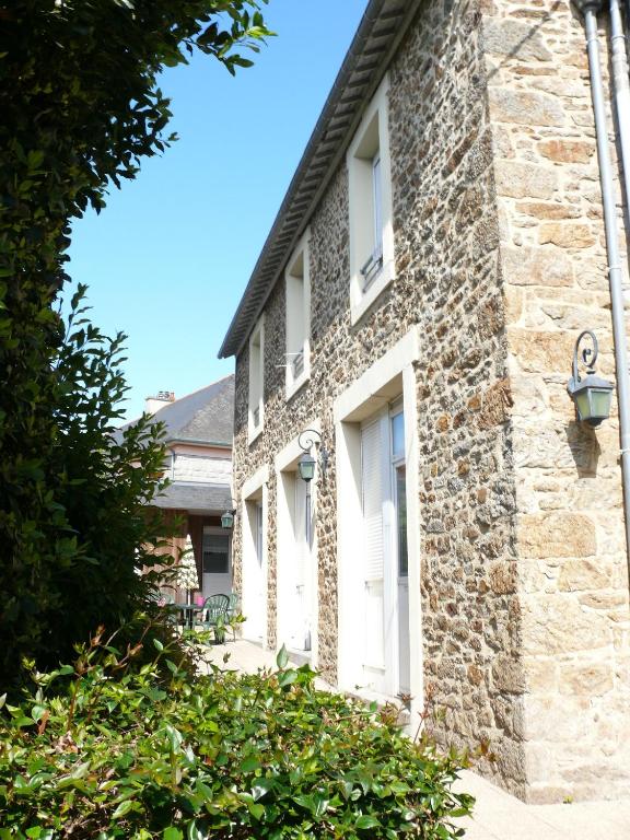 Résidence du Prieuré - Bed and Breakfast Dinard
