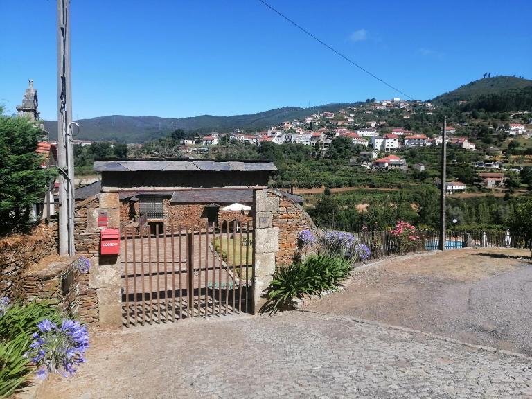 Casa de Campo "Quinta do Cadafaz" - Chambres d'hôtes Alvarenga