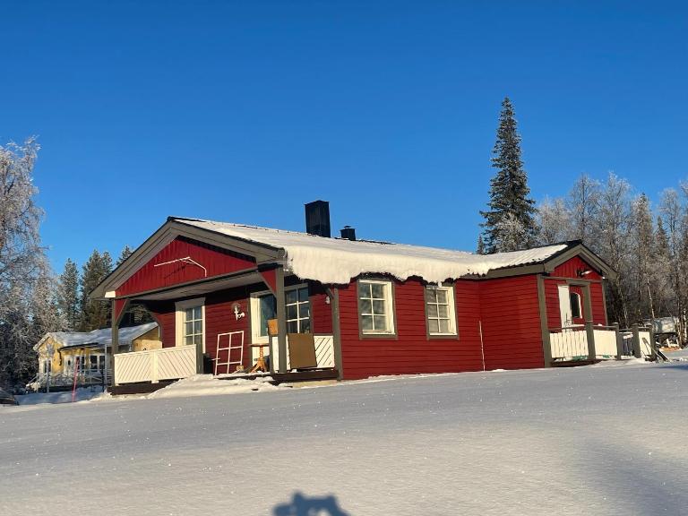 Little adorable red - Chambres d'hôtes Kiruna