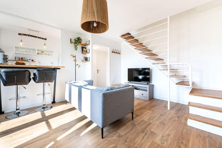4 personnes - 2 chambres -fibre - balcon - confort - Chambres d'hôtes Grenoble