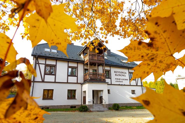 Rezydencja Klonowa - B&B Głuszyca Górna
