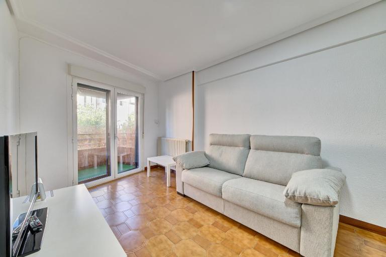 Apartamento Bretón de los Herreros con TERRAZA - B&B Logroño