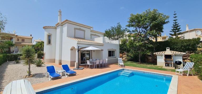 Four Bedroom Villa with private pool Oasis Parque AT09 - Ferienwohnung Portimao
