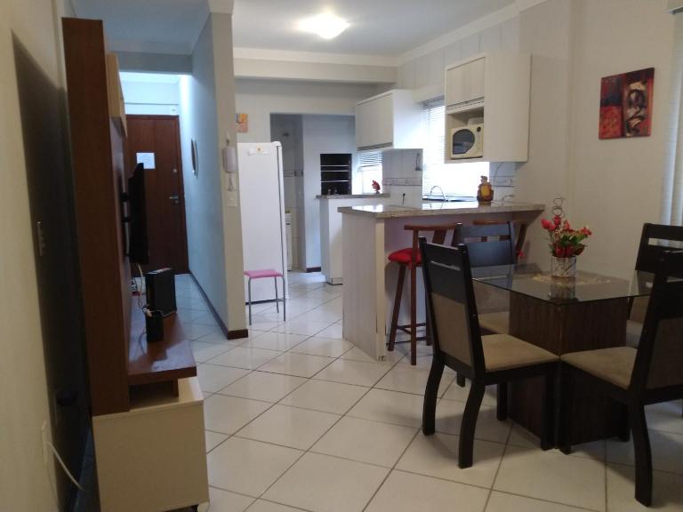 Aconchegante Apartamento Pé na Areia na Praia de Ingleses Gaivotas 70m do Mar - Bed and Breakfast Florianópolis