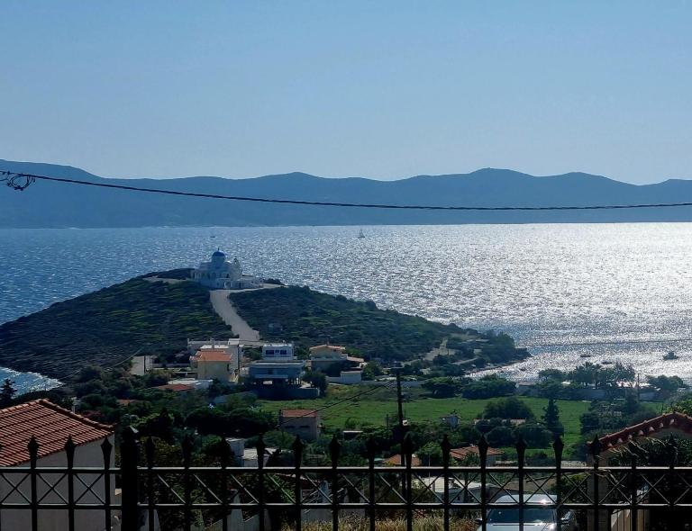 Blessed view - B&B Keratea