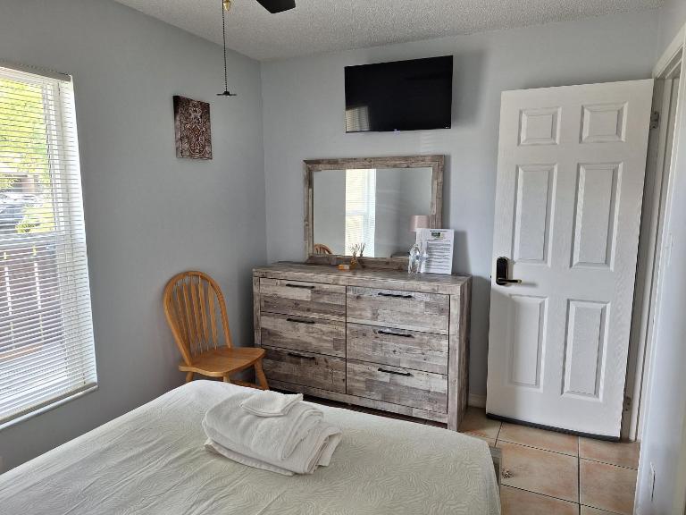 Pily's Vintage Stay Room Full Bed - Ferienwohnung Orlando