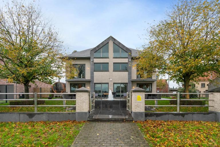 J and R flanders fields holiday homes - B&B Diksmuide