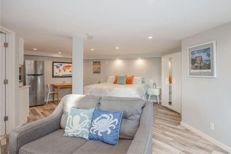 Coastal Zen Cottage - Walk To Beach - B&B Half Moon Bay