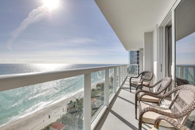 Sunny Isles Beach Retreat w/ Resort Perks! - Ferienwohnung Miami Beach