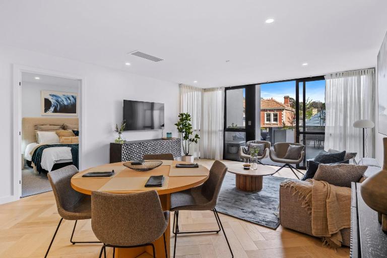 Upscale Urban Designer with Large Terrace in CBD - Ferienwohnung Hobart