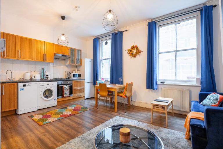 Lovely AirConditioned One Bed in the Heart of Covent Garden - B&B London