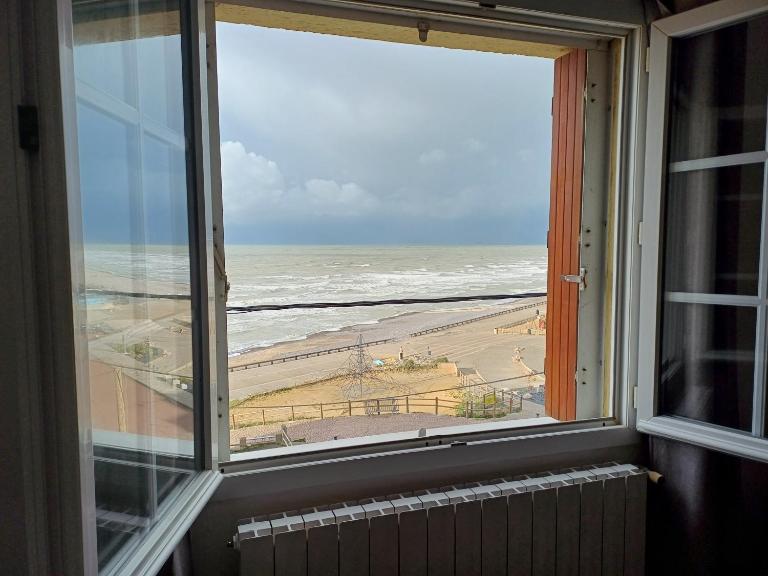 Au gré des marées 2 appartement face à la mer 2ème étage - Ferienwohnung Ault
