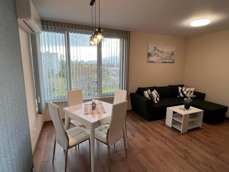 Апартамент Комфорт 2 Близо до Летището - B&B Sofia