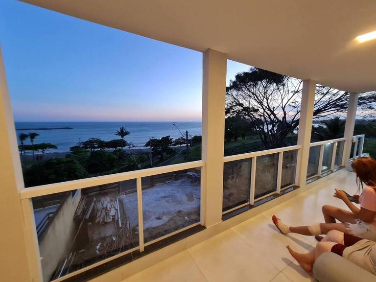 Casa Luxo Vista Incrível Meaípe - Bed and Breakfast Guarapari