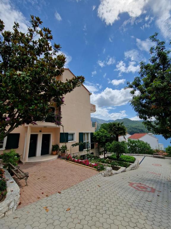 Villa Lukic - B&B Slano