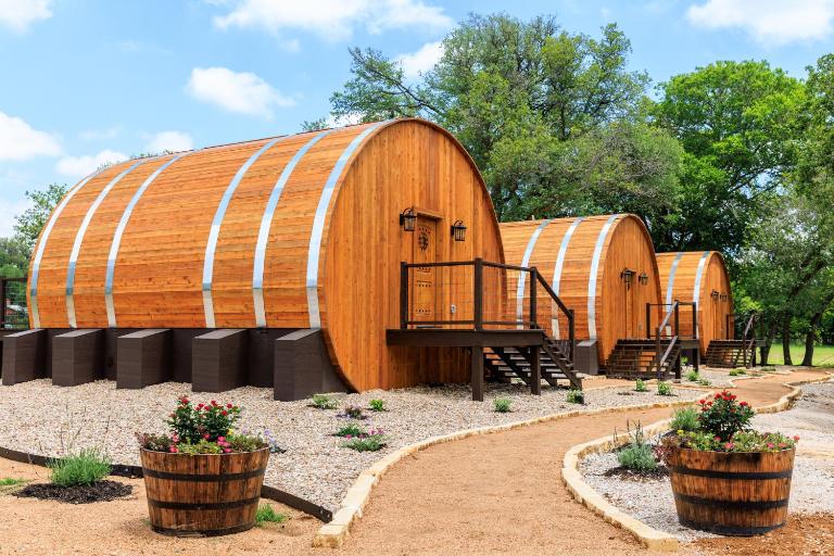 Unique Tempranillo Wine Barrel Cabin - B&B Fredericksburg