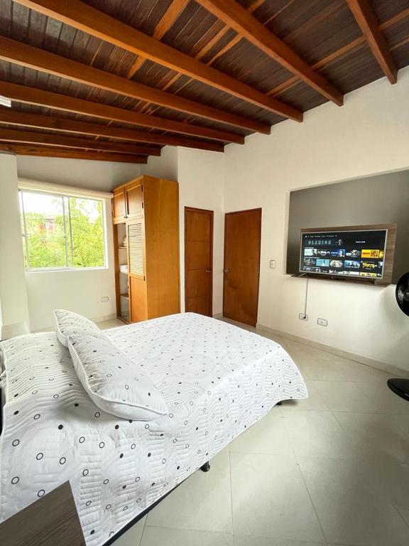Dúplex amplio familiar con WiFi y zona de trabajo - B&B Sabaneta