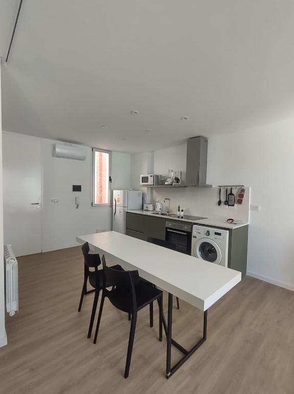 HERMOSO DEPARTAMENTO EN EL CENTRO DE ROSARIO - Chambres d'hôtes Rosario