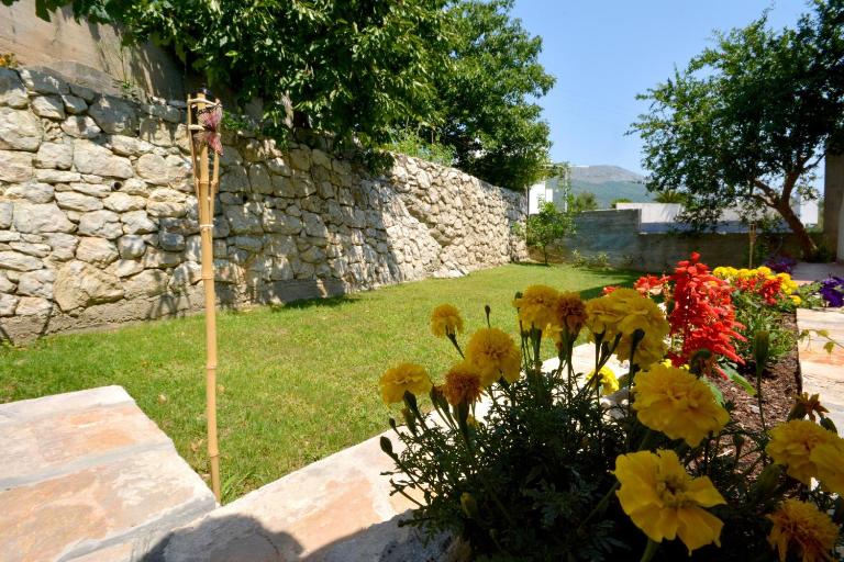 Apartment Joe Light - B&B Podstrana