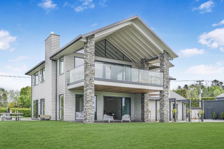 LakeSide Karapiro Downstairs Apartment - B&B Cambridge