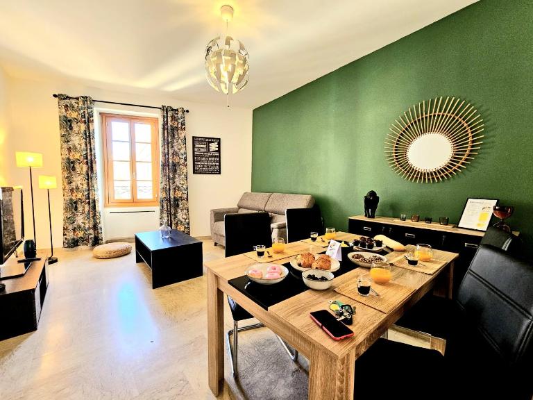 Aréna - 2 chambres - vue sur les arènes - B&B Nîmes