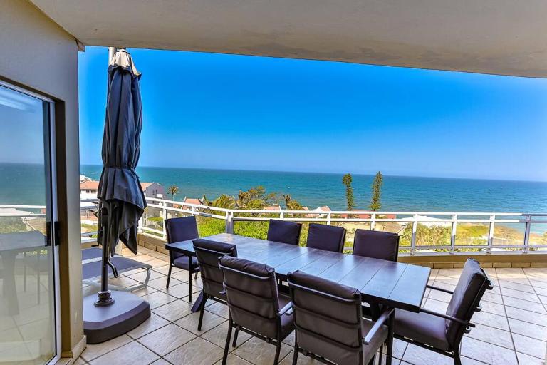 Les Dauphine 3 - Premier Beach Front Apartment - B&B Ballito