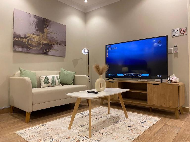 استديو أنيق وواسع بدخول ذاتي - B&B Riyad