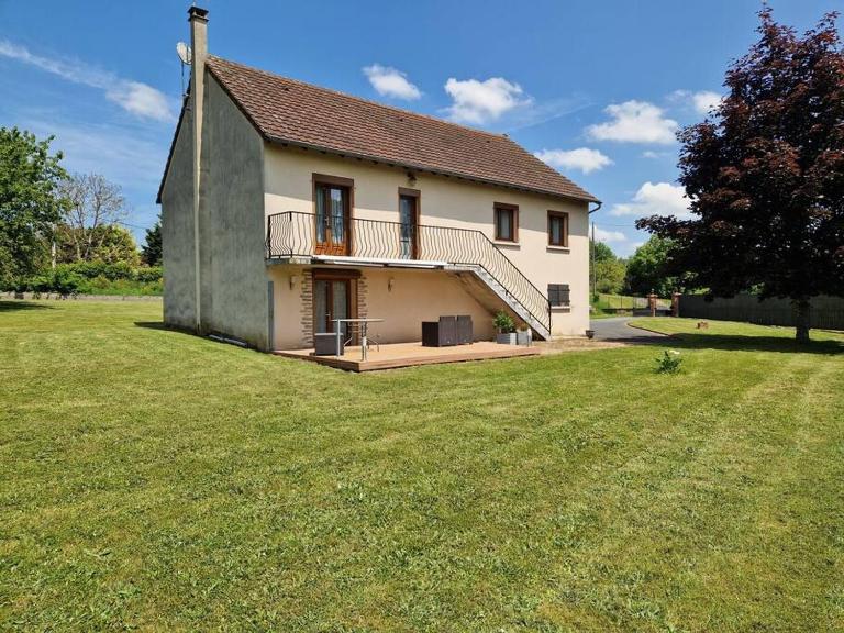 Maison 3 chambres - Bed and Breakfast Commentry