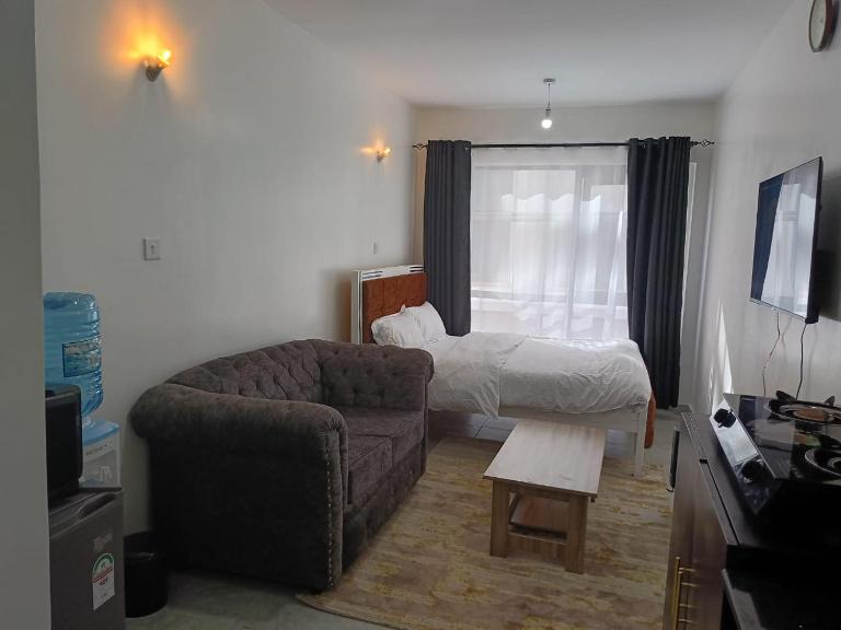 Legatus Cozy Studios 1 - Ongata Rongai Furnished Apartment - Chambres d'hôtes Ongata Rongai