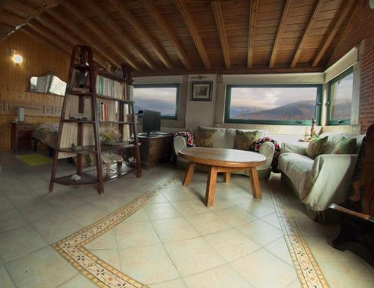 Apartamento Rural El Herrero, vistas espectaculares a Gredos - B&B Cabezas Bajas