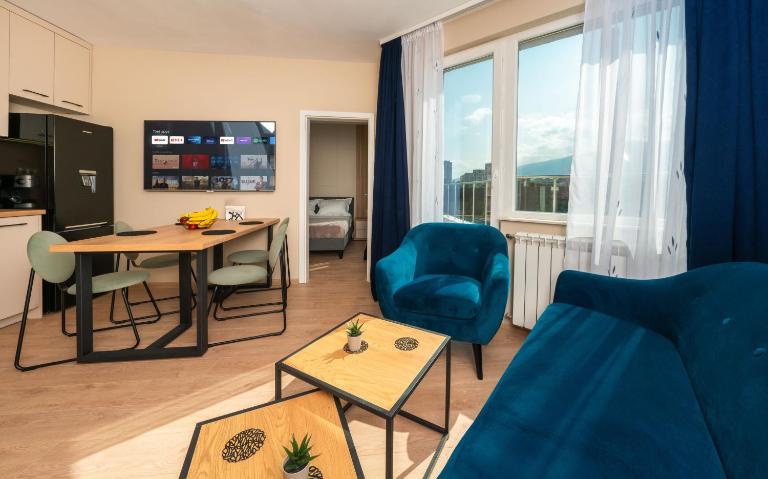 Modern Maisonette - 2 Bedrooms - Terrace - Vitosha View - B&B Sofia