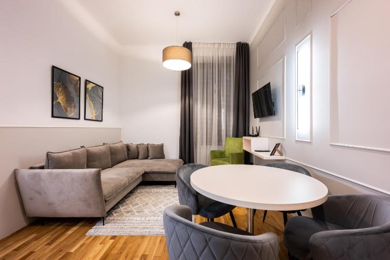 ON/SET APARTHOTEL - Chambres d'hôtes Cracovie