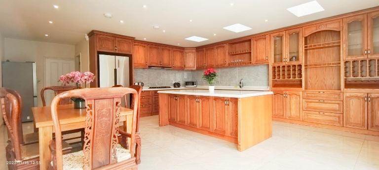 Spacious Villa with Garden & Parking 6 Mins to Station - B&B Harrow