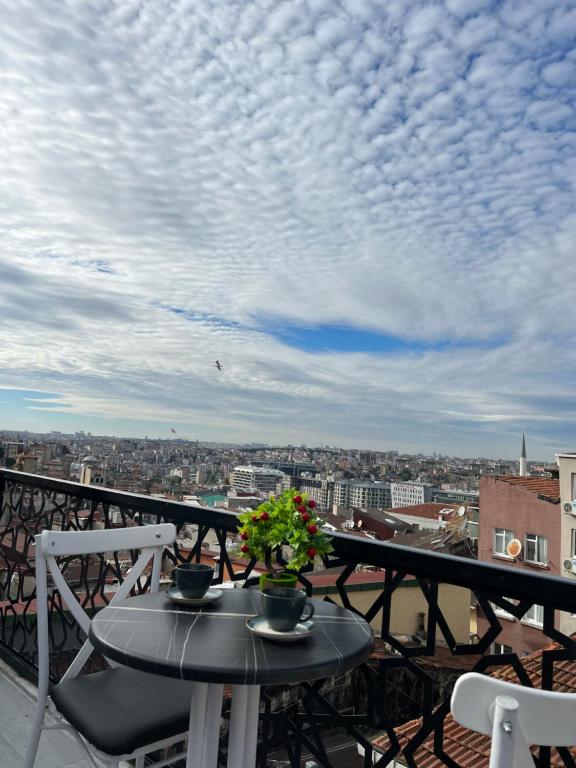TAKSİM LARİSSA RESİDENCE - Ferienwohnung Istanbul
