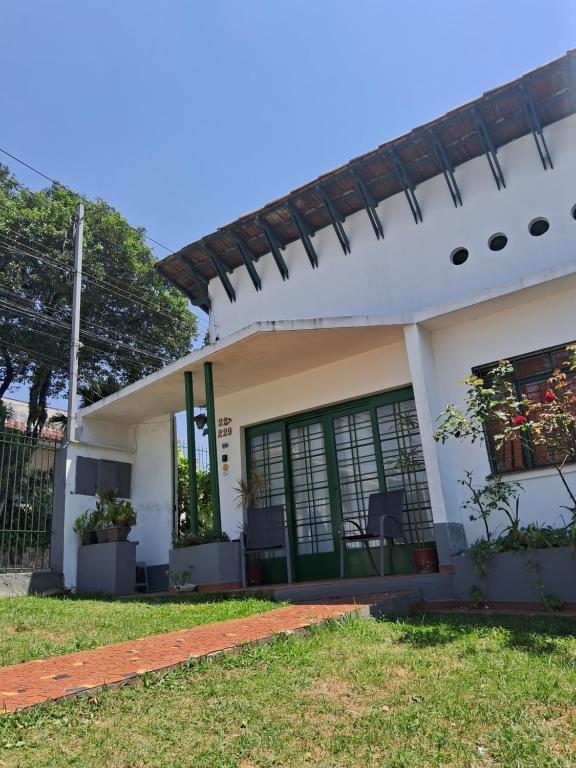 Casa Térrea 3 Dorm SP Expo Paralimpico - B&B São Paulo