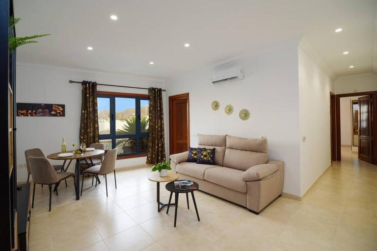 Moderno y elegante Apartamento céntrico con Balcón - Ferienwohnung Playa Blanca