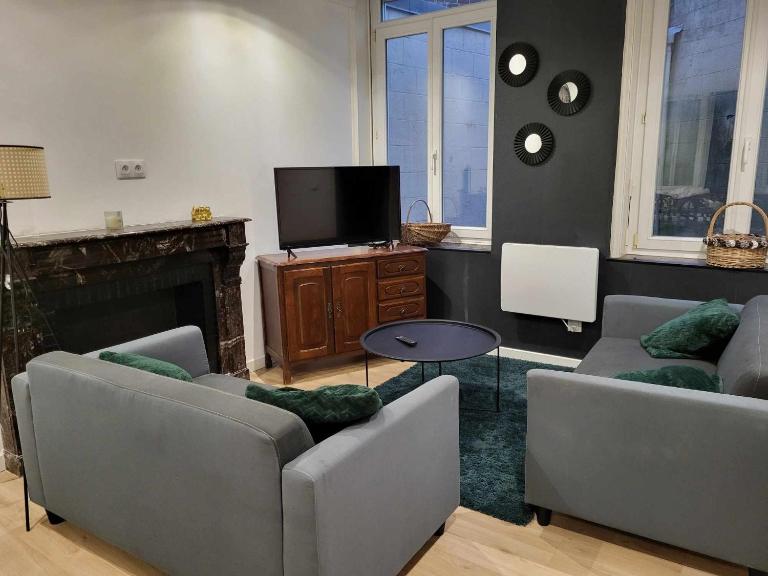 APPARTEMENT DE GUISE 7 - Bed and Breakfast Valenciennes