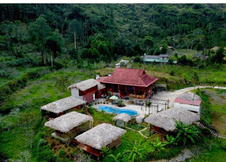 Bac Ha Lodge Retreat - B&B Bắc Hà
