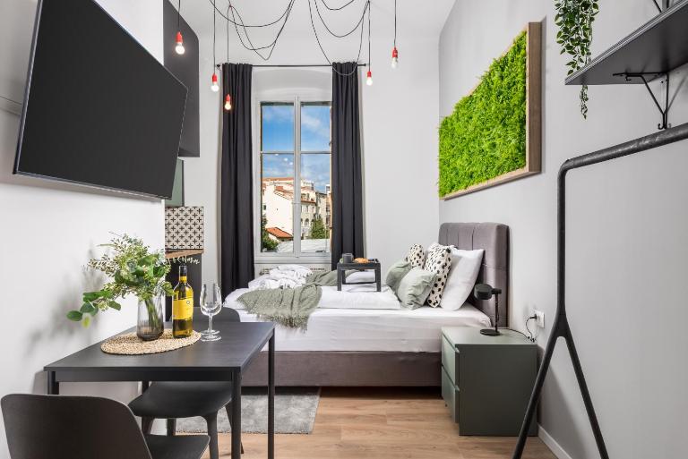Apartments & rooms ONE WORLD - Ferienwohnung Rijeka