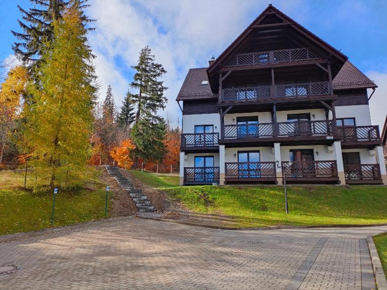 APARTAMENTY BIAŁA DOLINA - Bed and Breakfast Szklarska Poręba