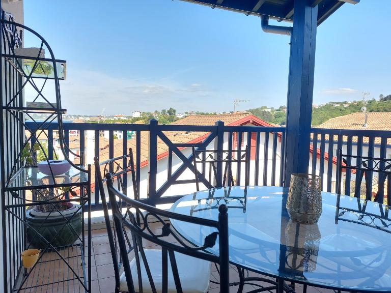 Maison avec jardin, terrasse et parking proche plage - FR-1-239-772 - B&B Urrugne