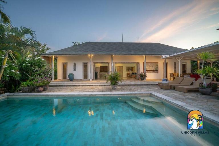 Villa Eva - by Unicorn Villas Bali - B&B Uluwatu