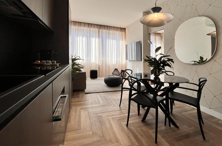 YLS Luxury Suites - Bed and Breakfast Milaan