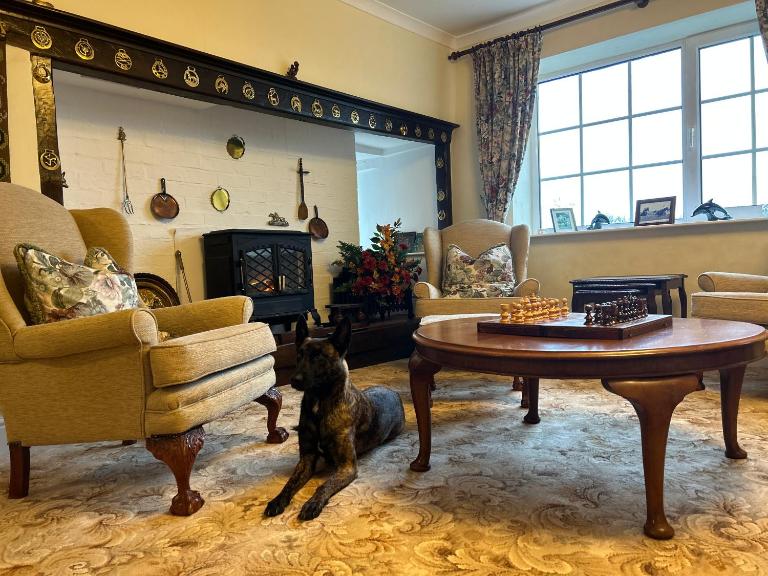 Lucy Cross Guest House - B&B Lucy Cross