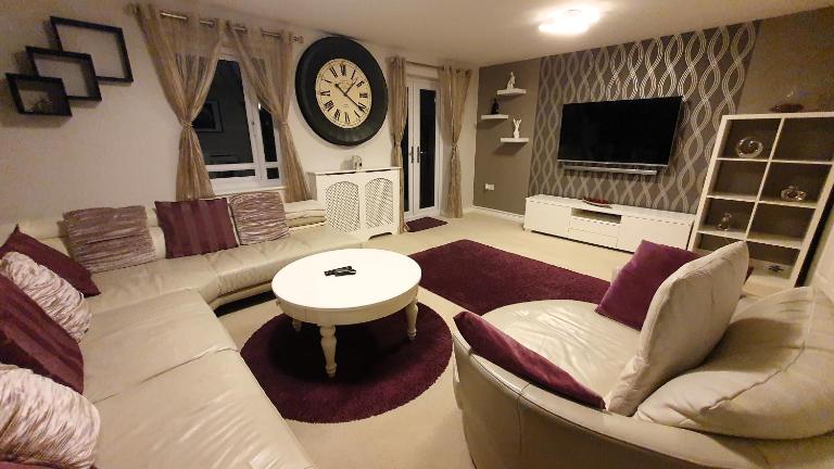 Entire home in Cheswick Village - B&B Bristol