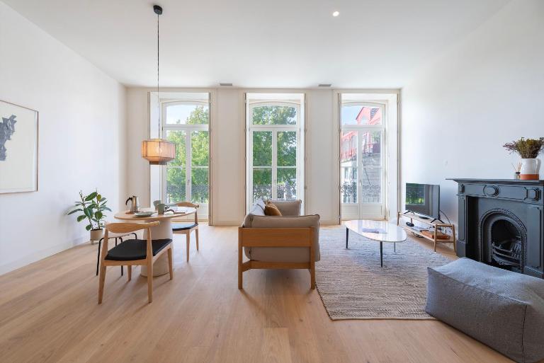 Mouzinho 32 - B&B Oporto
