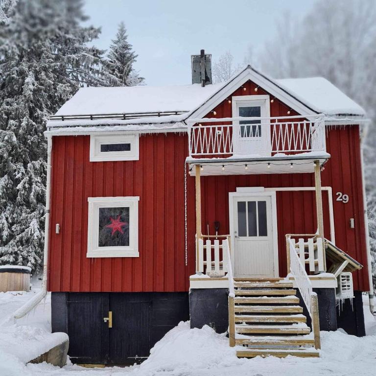 Liebevoll renoviertes Ferienhaus im schwedischen Lappland Västerbotten - B&B Björksele