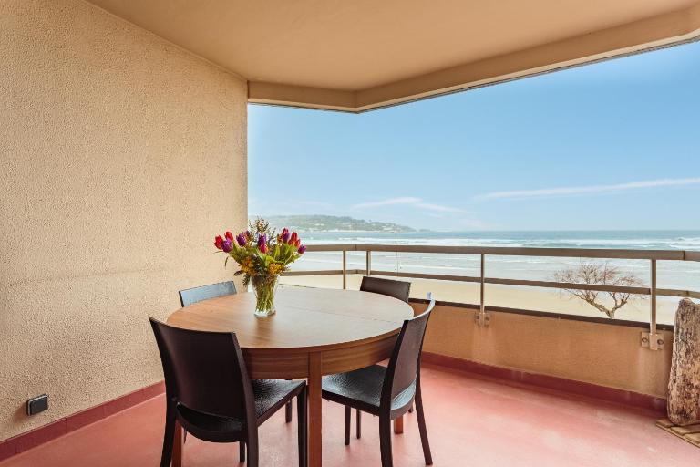 OCEAN Superbe appartement vue mer à 2 pas de la plage classé 3 étoiles - B&B Hendaye
