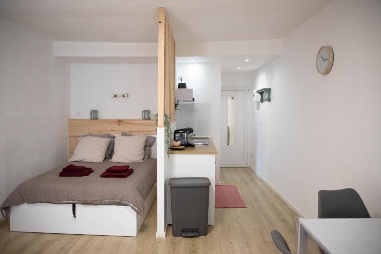 Le Chat Orange - Clim - Tout inclus - Balcon - Chambres d'hôtes Aubagne